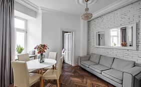 City Center - Cozy And Bright - Dobra 11